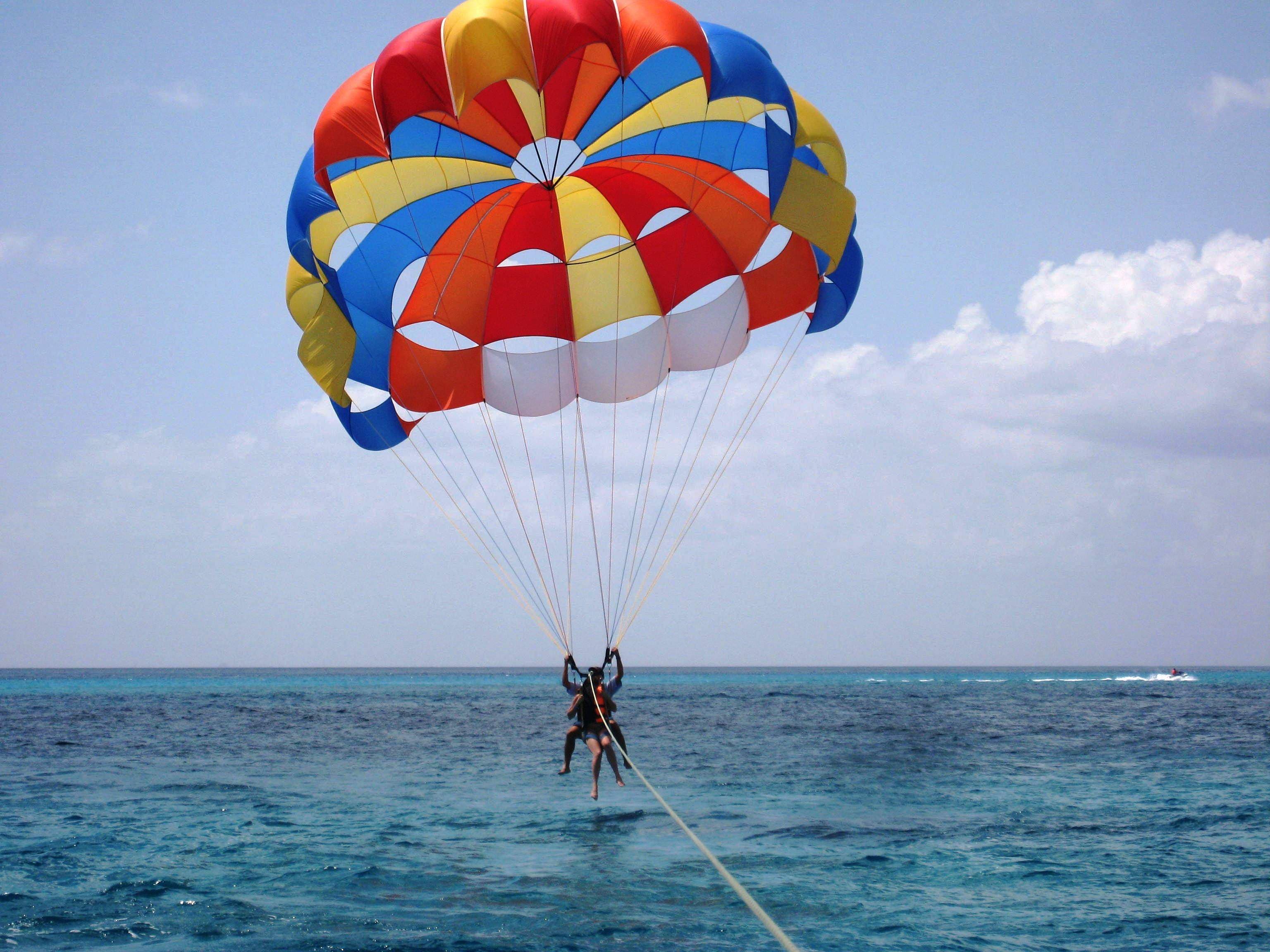 Soar High with Parasailing in Hurghada 5