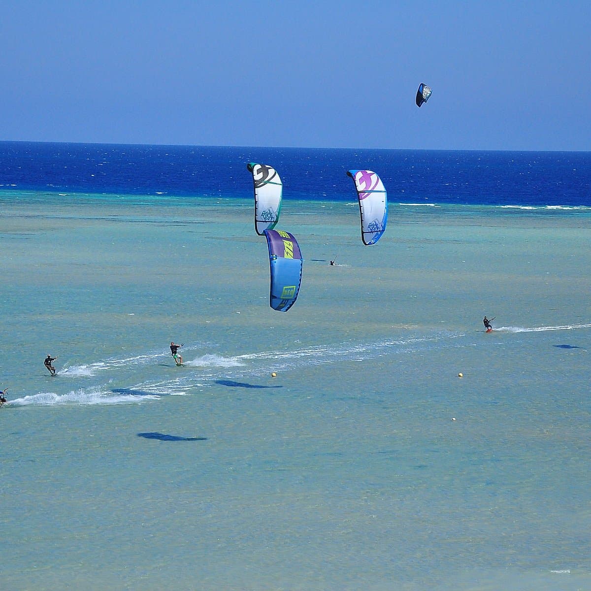 Kite Surfing Beginner Course